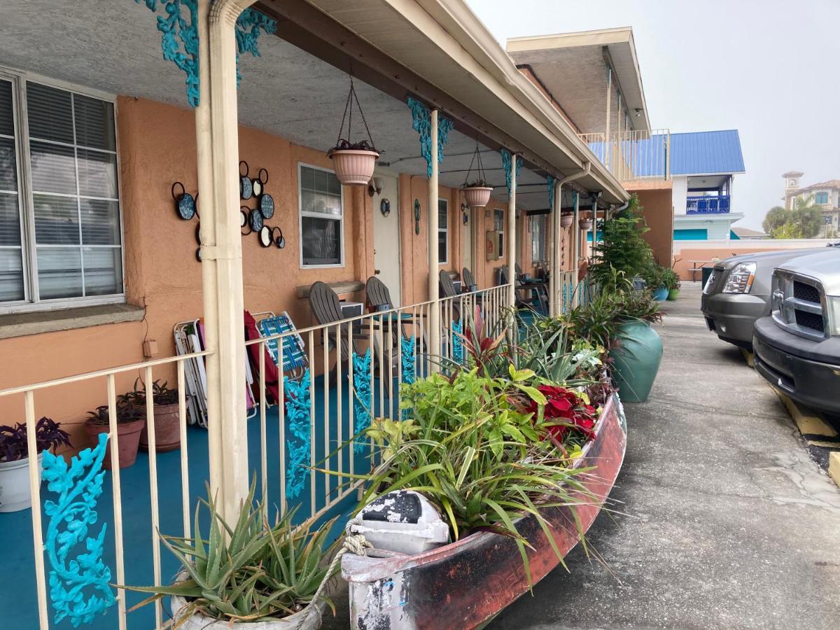 Michaels Siesta Motel São Petersburgo Exterior foto