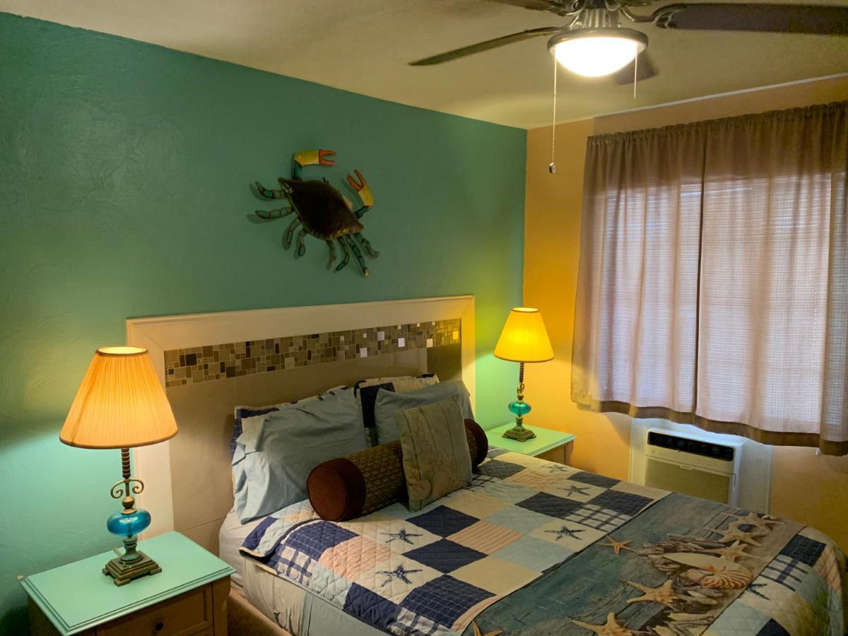 Michaels Siesta Motel São Petersburgo Exterior foto